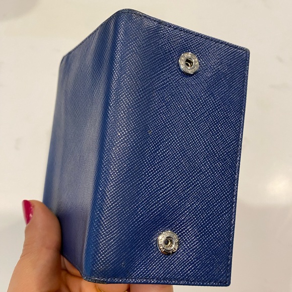 Authentic Prada key holder - Picture 8 of 10